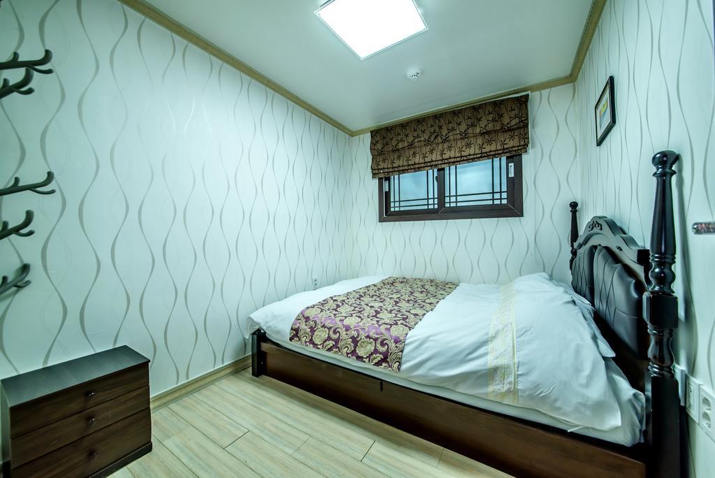Jeju Hue Pension Seogwipo Bagian luar foto